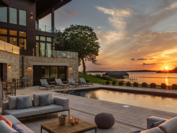 Luxury homes for sale in Minnetonka